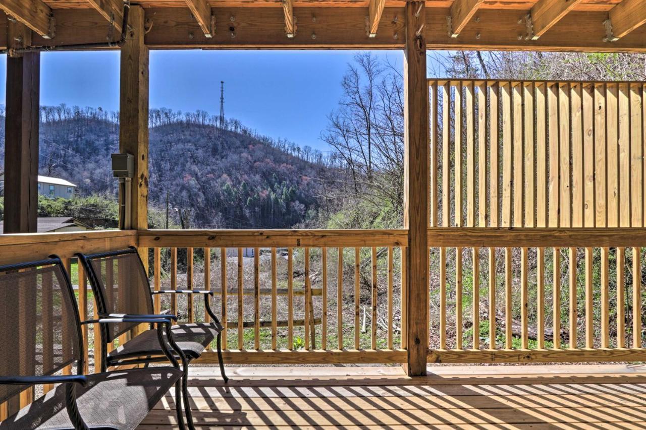 Gatlinburg Cabin With Loft And Game Room 1 Mi To Town Buitenkant foto