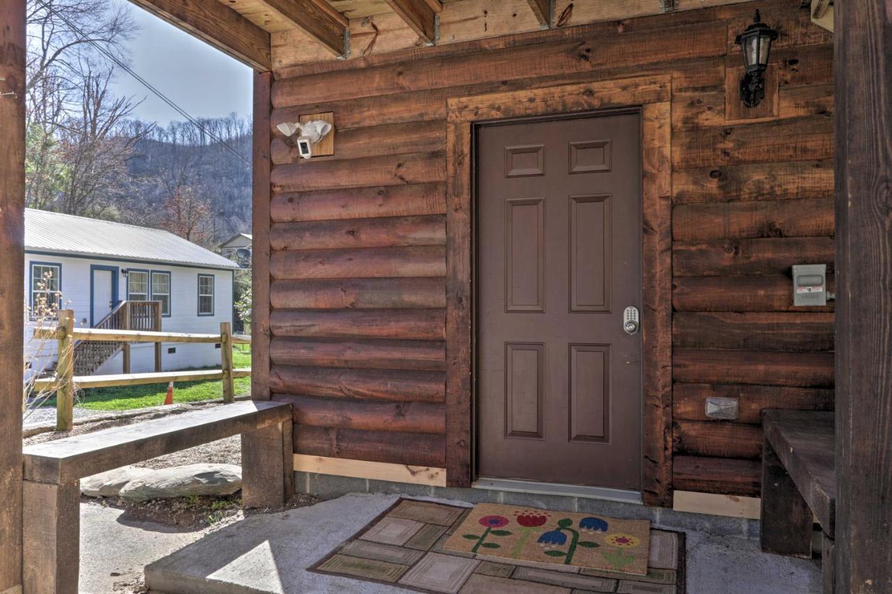 Gatlinburg Cabin With Loft And Game Room 1 Mi To Town Buitenkant foto