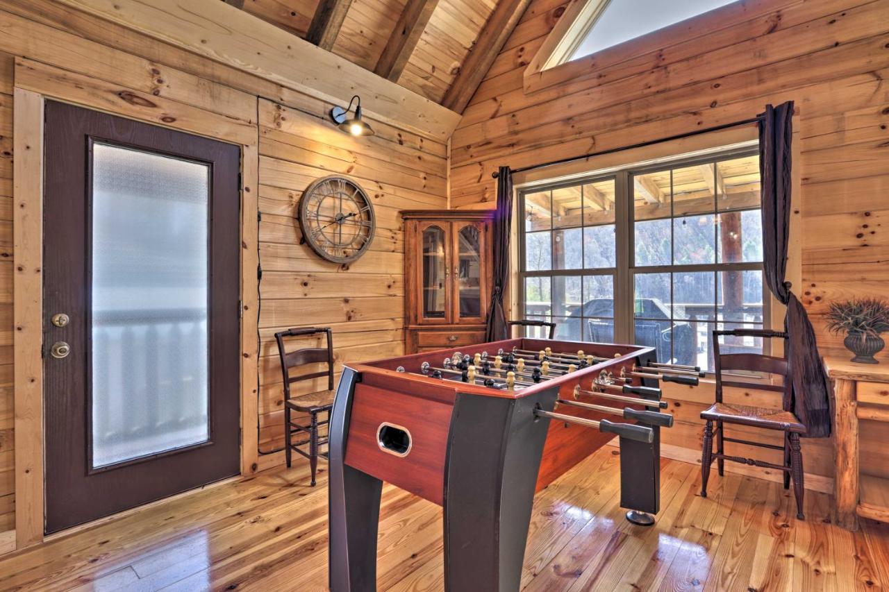 Gatlinburg Cabin With Loft And Game Room 1 Mi To Town Buitenkant foto