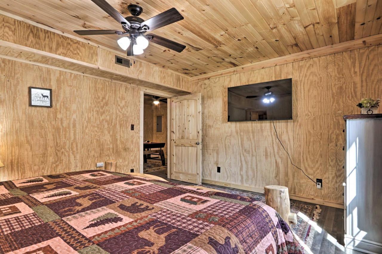 Gatlinburg Cabin With Loft And Game Room 1 Mi To Town Buitenkant foto